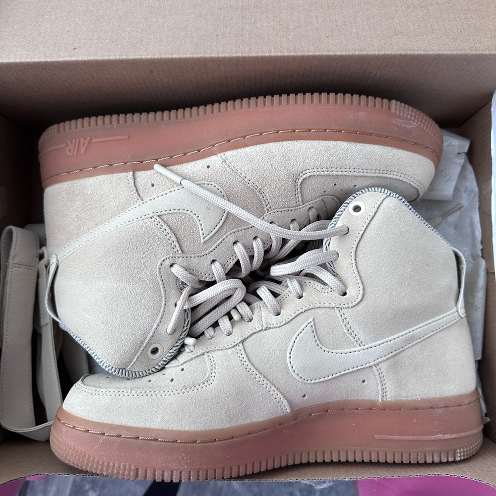 Cream Nike Air Force 1 Sneakers